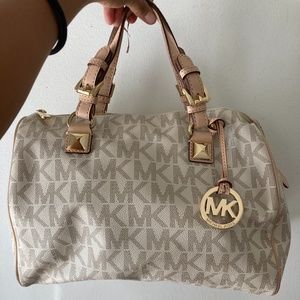 Michael Kors purse